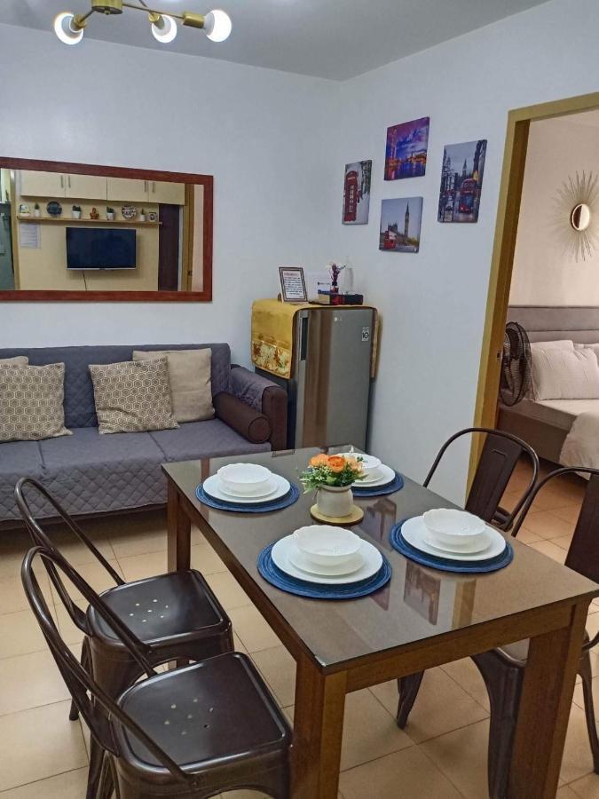 One Spatial Two Bedroom Condominium Unit With Pool And Gym Free Netflix And Wifi Iloilo City Εξωτερικό φωτογραφία